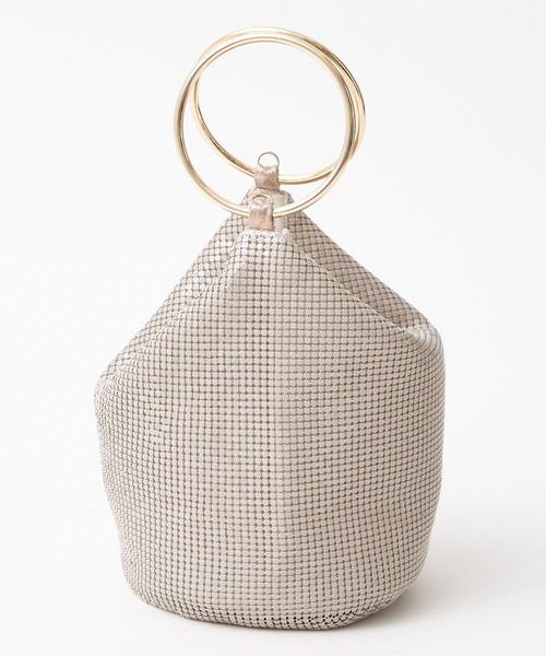 AIMER（エメ）の「【WEB限定】メタルメッシュハンドルバッグ（ハンドバッグ・レディース・シルバー/ベージュ/ブラック・FREE）」の4枚目の写真