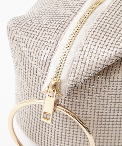 AIMER（エメ）の「【WEB限定】メタルメッシュハンドルバッグ（ハンドバッグ・レディース・シルバー/ベージュ/ブラック・FREE）」の8枚目の写真