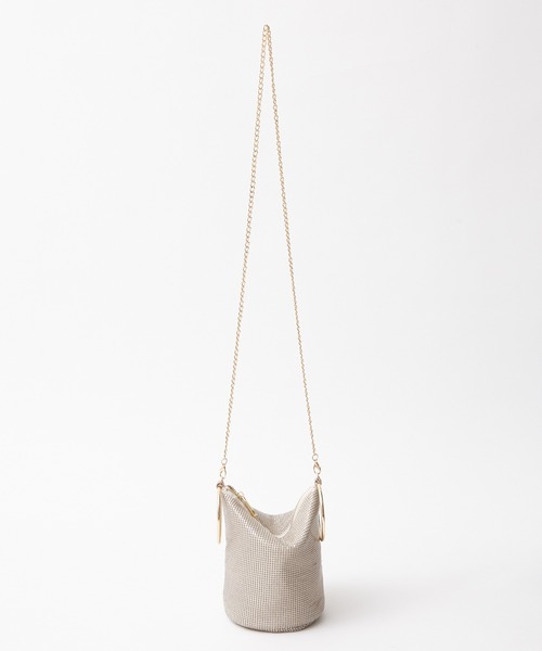 AIMER（エメ）の「【WEB限定】メタルメッシュハンドルバッグ（ハンドバッグ・レディース・シルバー/ベージュ/ブラック・FREE）」の11枚目の写真