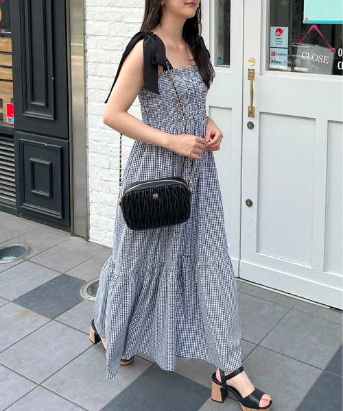 INGNI（イング）の「配色肩リボンシャーリングワンピース（ワンピース・レディース・ブラック系その他3/ブラック系/ホワイト系7・M）」の15枚目の写真