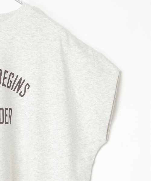 notch.(ノッチ)の「フレンチスリーブボックスTシャツ(Tシャツ/カットソー・レディース・ダークグレー/チャコール/ライトグレー/ホワイト/オフホワイト・M)」の10枚目の写真