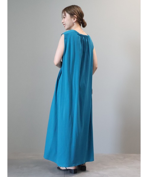 5216【美品】45R タッサーシルクノースリーブワンピース シルク 藍色 5216【美品】45R タッサーシルクノースリーブワンピース シルク