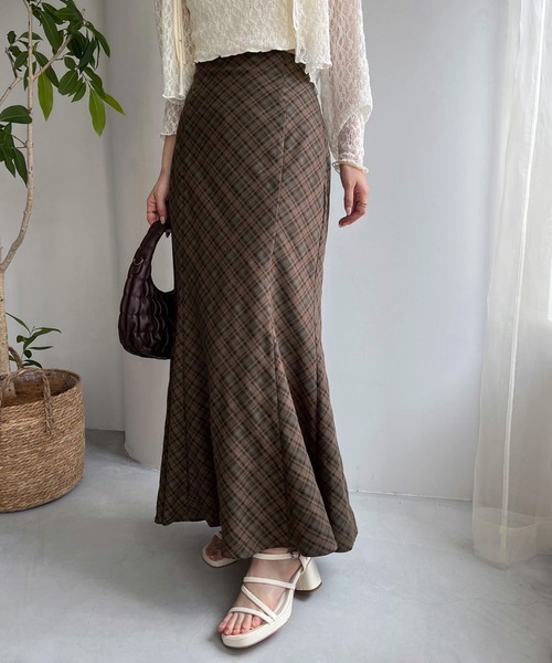 one after another NICE CLAUP（ワンアフターアナザーナイスクラップ）の「アソートマーメイドスカート/ウェストサイズ調整可能（スカート・レディース・ピンク/ブラウン系その他/ホワイト系/グリーン系その他・MEDIUM/SMALL）」の3枚目の写真