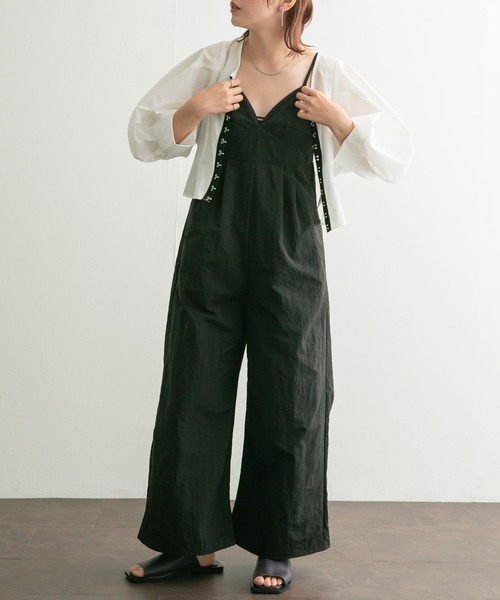 KBF（ケイビーエフ）の「キャミビスチェサロペット（サロペット/オーバーオール・レディース・ブラック/ブルー・ONE）」の3枚目の写真