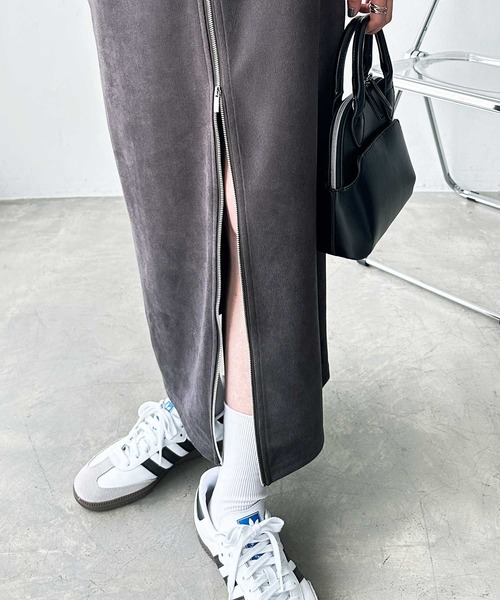 GeeRA(ジーラ)の「オープンファスナーストレートスカート(スカート・レディース・ブラック/チャコール・MEDIUM/LARGE/X-LARGE)」の8枚目の写真