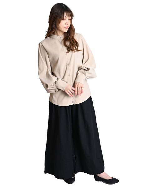 MARAI(マーライ)の「ぽわん袖バンドカラーシャツ(シャツ/ブラウス・レディース・ベージュ/ホワイト/ブルー/ブラック・FREE)」の12枚目の写真