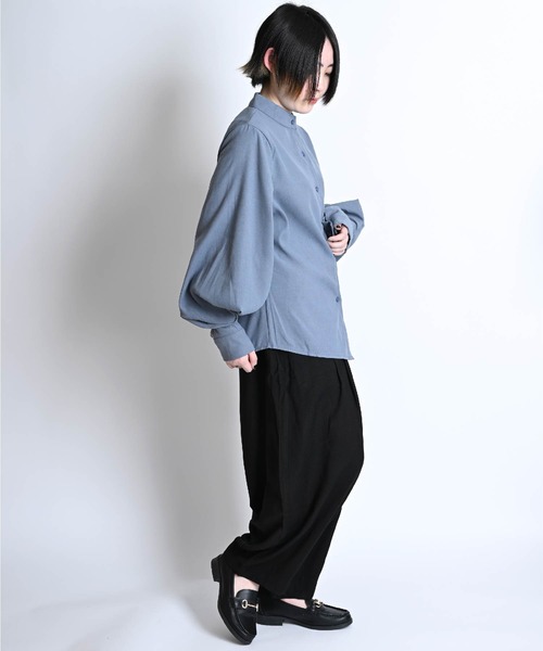 MARAI(マーライ)の「ぽわん袖バンドカラーシャツ(シャツ/ブラウス・レディース・ベージュ/ホワイト/ブルー/ブラック・FREE)」の16枚目の写真