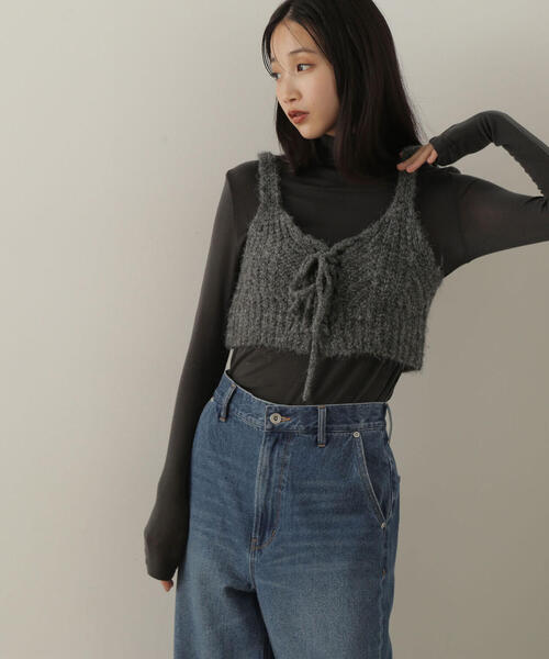 NATURAL BEAUTY BASIC（ナチュラルビューティーベーシック）の「◇デザインニットビスチェ（ベスト・レディース・オフホワイト/チャコールグレー/オリーブ・FREE）」の4枚目の写真
