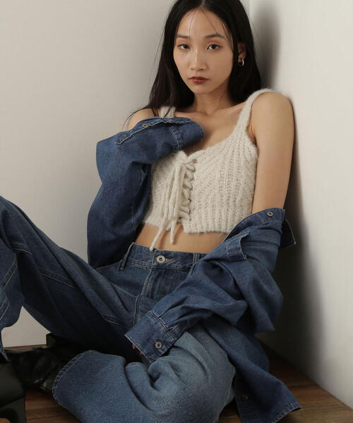 NATURAL BEAUTY BASIC（ナチュラルビューティーベーシック）の「◇デザインニットビスチェ（ベスト・レディース・オフホワイト/チャコールグレー/オリーブ・FREE）」の14枚目の写真