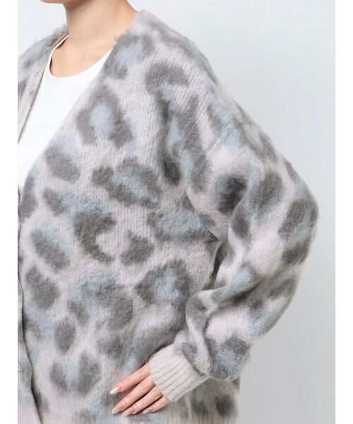 CALNAMUR(カルナムール)の「レオパードヘアリーカーディガン(カーディガン/ボレロ・レディース・ベージュ/グレー/ピンク・FREE)」の14枚目の写真