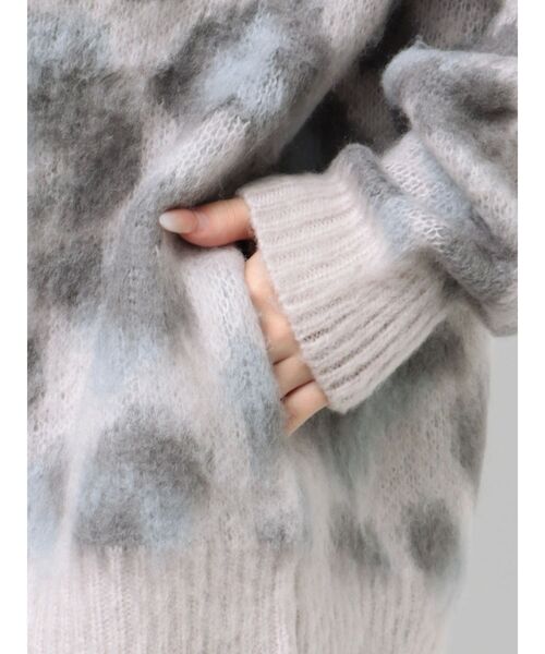 CALNAMUR(カルナムール)の「レオパードヘアリーカーディガン(カーディガン/ボレロ・レディース・ベージュ/グレー/ピンク・FREE)」の15枚目の写真