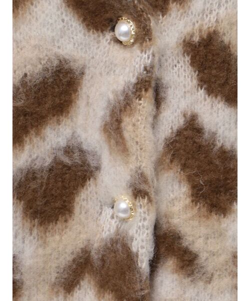 CALNAMUR(カルナムール)の「レオパードヘアリーカーディガン(カーディガン/ボレロ・レディース・ベージュ/グレー/ピンク・FREE)」の5枚目の写真