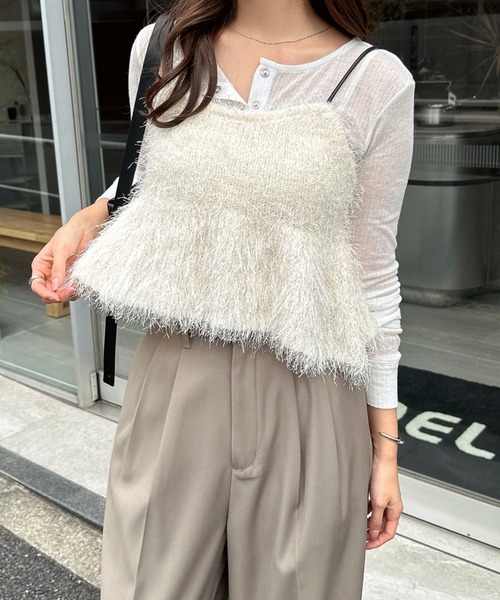 セール】【新色追加】ショート丈フェザーペプラムニットビスチェ