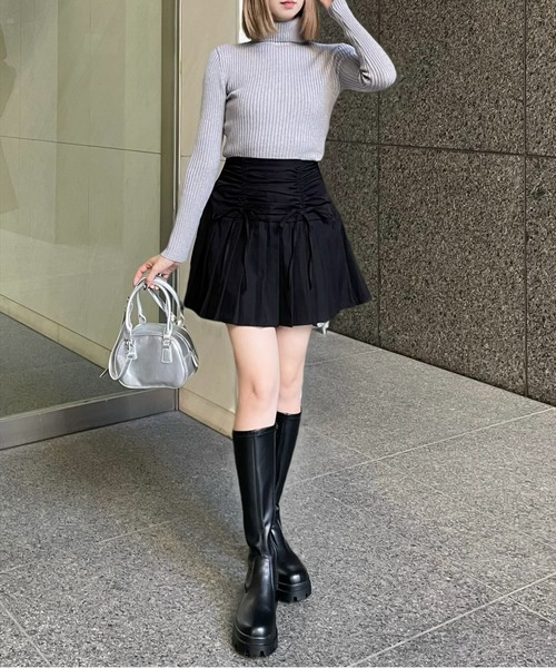 clear（クリア）の「リボンシャーリング切り替えプリーツスカート [韓国風コーデ]≪2024AW新作≫（スカート・レディース・チャコールグレー/ブラック・M/S）」の19枚目の写真