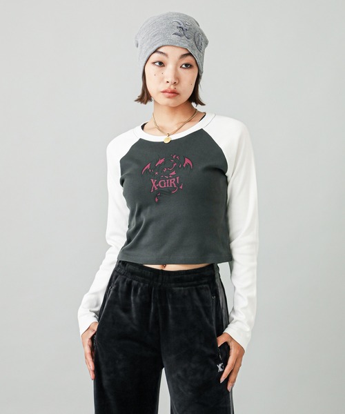 X-girl(エックスガール)の「DRAGON RAGLAN L/S BABY TEE(Tシャツ/カットソー・レディース・ホワイト/イエロー/ブラック・S/M)」の8枚目の写真