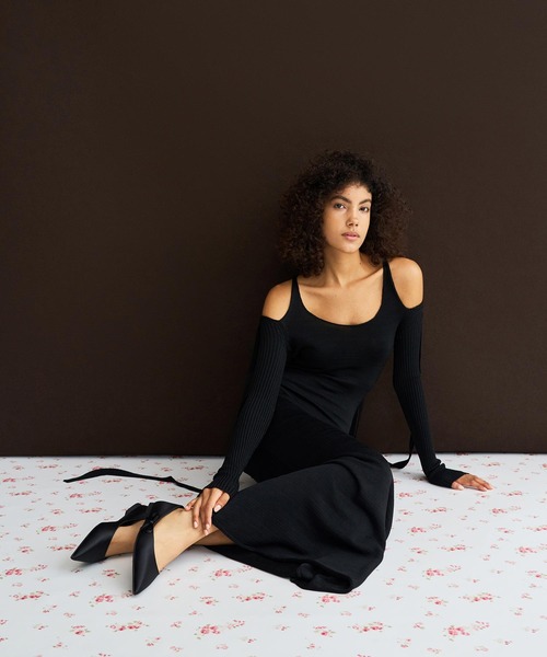 CHARLES & KEITH（チャールズ & キース）の「ボウ ポインテッドトゥフラット（バレエシューズ・レディース・ライラック/ブラック系その他2/オフホワイト・24.5cm/23.5cm/23cm/22.5cm/25.5cm/25cm）」の18枚目の写真