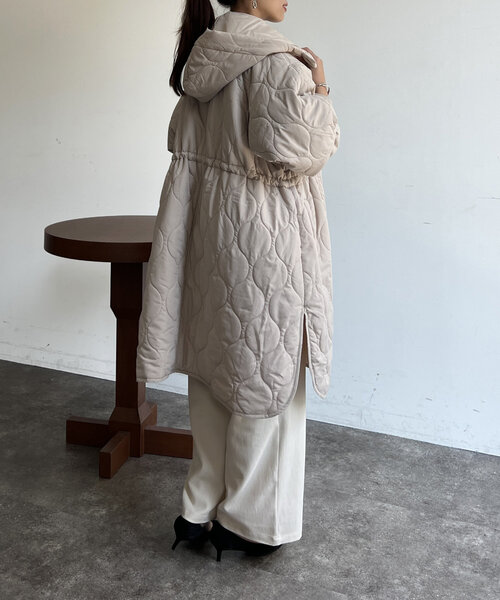 Chez toi（シェトワ）の「【超軽量！！730ｇ】ウエストドロストキルティングコート（その他アウター・レディース・ベージュ/ブラック/カーキ・FREE）」の22枚目の写真