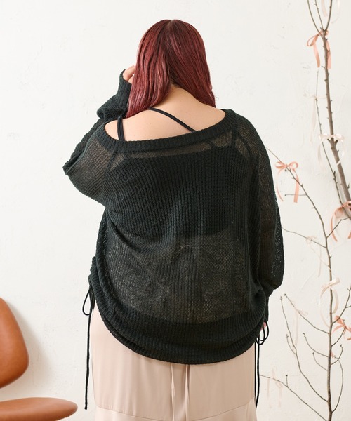 Louiosy(ルオシー)の「【大きいサイズ】裾ドロストシアーオーバーサイズニット(ニット/セーター・レディース・アイボリー/ブラック/サックスブルー・4L/3L/X-LARGE)」の13枚目の写真