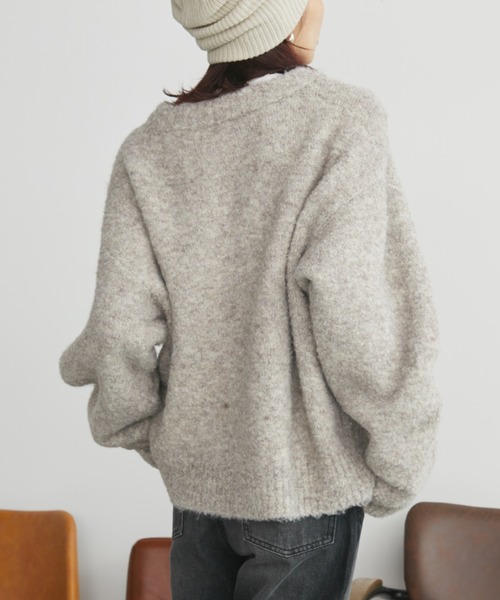 Auntie Rosa Holiday(アンティローザホリデー)の「ブークレハーフジップニットプルオーバー(ニット/セーター・レディース・グレー/ブルー/グレイッシュベージュ・FREE)」の16枚目の写真
