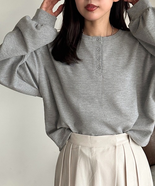 apres jour mignon(アプレジュールミニョン)の「ヘンリーワッフルユルTOPS【ZOZOTOWN限定アイテム】(Tシャツ/カットソー・レディース・ブラック/ダークブラウン/アイボリー/杢グレー・フリー/X-LARGE)」の19枚目の写真