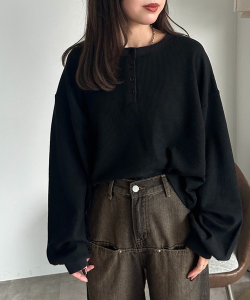 apres jour mignon(アプレジュールミニョン)の「ヘンリーワッフルユルTOPS【ZOZOTOWN限定アイテム】(Tシャツ/カットソー・レディース・ブラック/ダークブラウン/アイボリー/杢グレー・フリー/X-LARGE)」の12枚目の写真