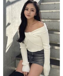 GYDA | TWISTオフショルショートニットトップス(ニット/セーター)