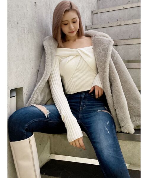 GYDA（ジェイダ）の「TWISTオフショルショートニットトップス（ニット/セーター・レディース・オフホワイト/ブラック・FREE）」の22枚目の写真