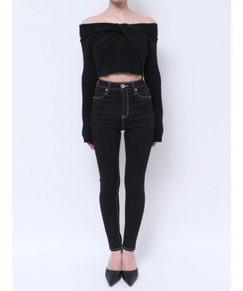 GYDA（ジェイダ）の「TWISTオフショルショートニットトップス（ニット/セーター・レディース・オフホワイト/ブラック・FREE）」の15枚目の写真