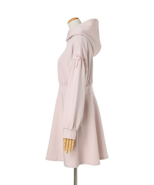 F i.n.t（フィント）の「ショルダーリボンダンボールフーディワンピース/fint（ワンピース・レディース・ライトグレー/ライトピンク/ブラック・FREE）」の21枚目の写真