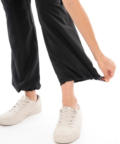 RVCA（ルーカ）の「RVCA レディース VA JACQUARD BAND EAS ロングパンツ/ルーカウエストロゴイージーパンツ（その他パンツ・レディース・ブラック/ホワイト・SMALL/MEDIUM）」の12枚目の写真