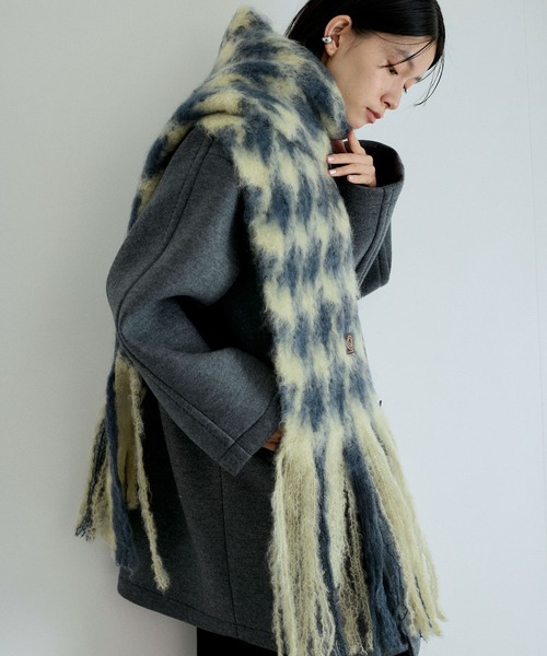 ADAM ET ROPE'（アダムエロペ）の「【MANTAS EZCARAY(マンタス エスカライ)】千鳥格子ストール（ストール/ショール・レディース・クリーム/レッド・FREE）」の4枚目の写真