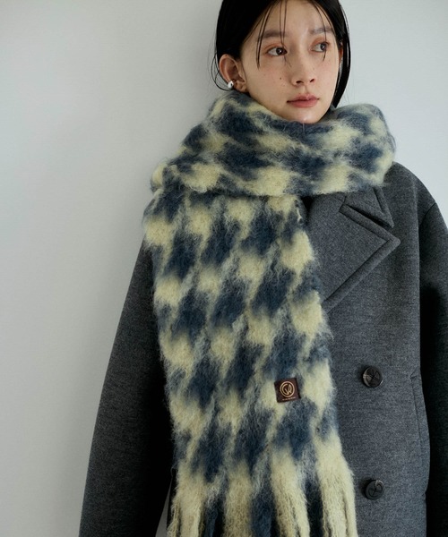 ADAM ET ROPE'（アダムエロペ）の「【MANTAS EZCARAY(マンタス エスカライ)】千鳥格子ストール（ストール/ショール・レディース・クリーム/レッド・FREE）」の7枚目の写真