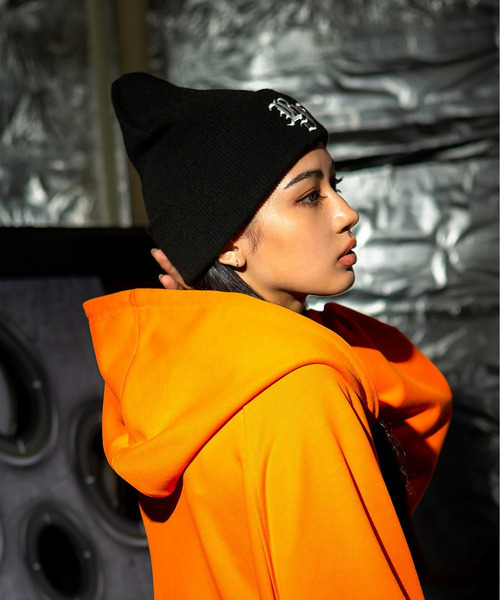 BACK TO THE FIELD（バック トゥー ザ フィールド）の「【BTTF】オールドイングリッシュ刺しゅうビーニー（ニットキャップ/ビーニー・レディース・ブラック/ホワイト/ベージュ・FREE）」の6枚目の写真