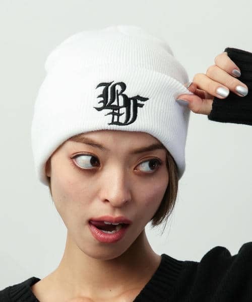 BACK TO THE FIELD（バック トゥー ザ フィールド）の「【BTTF】オールドイングリッシュ刺しゅうビーニー（ニットキャップ/ビーニー・レディース・ブラック/ホワイト/ベージュ・FREE）」の17枚目の写真