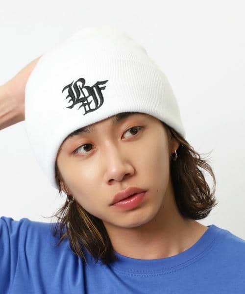 BTTF】オールドイングリッシュ刺しゅうビーニー（ニットキャップ