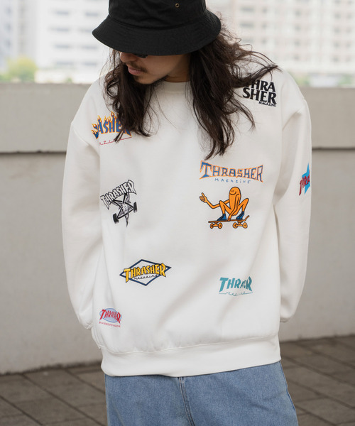 THRASHER(スラッシャー)の「THRASHER スラッシャー 総柄スウェット(スウェット・メンズ・ホワイト/ネイビー/グレー/ブラック・M/L)」の1枚目の写真