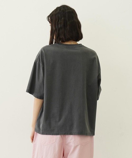 MILKFED.（ミルクフェド）の「PEGASUS VINTAGE STYLE WIDE S/S TEE（Tシャツ/カットソー・レディース・オフホワイト/アッシュ/チャコール・M/L）」の5枚目の写真