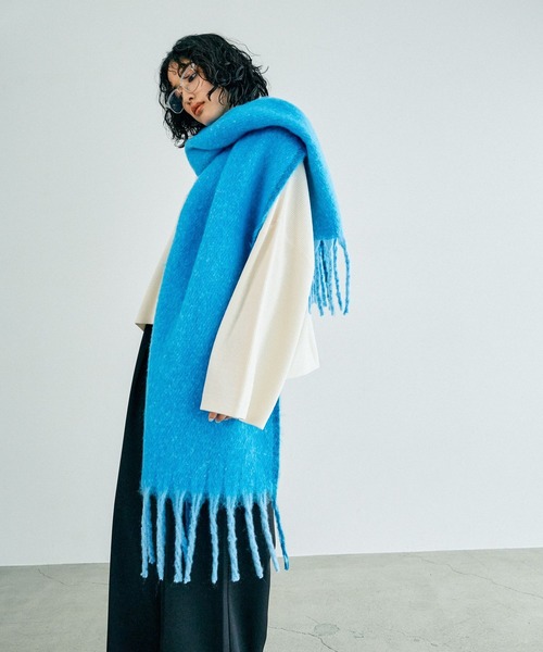 LEPSIM(レプシィム)の「太フリンジ無地ストール 132601(ストール/ショール・レディース・ピンク/グレー/ブルー/アイボリー・ONE SIZE)」の13枚目の写真