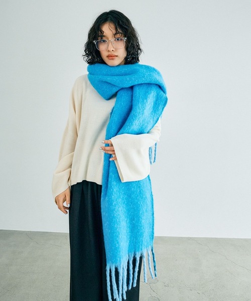 LEPSIM(レプシィム)の「太フリンジ無地ストール 132601(ストール/ショール・レディース・ピンク/グレー/ブルー/アイボリー・ONE SIZE)」の12枚目の写真