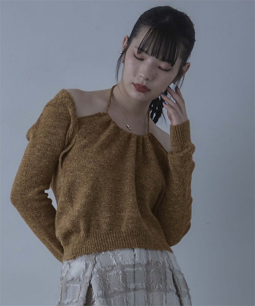 miette(ミエット)の「ホルターネックレイヤード風ニット(ニット/セーター・レディース・ライトブルー/ベージュ/ブラウン・FREE)」の6枚目の写真