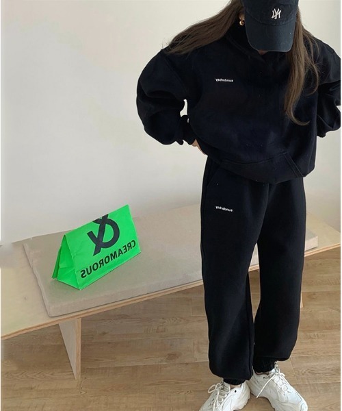 gossip!ロサンゼルス(ゴシップロサンゼルス)の「ビッグシルエット パーカー&スウェットワイドパンツ ルームウェア セットアップ 【裏起毛/普段着でもルームウェアでも】(ルームウェア/パジャマ・レディース・ベージュ/ブラック・FREE)」の5枚目の写真