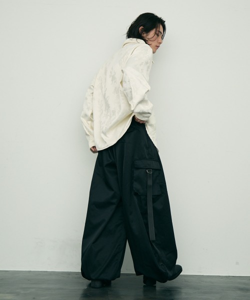 Shoowtime(ショウタイム)の「Botanical pattern back velor regular collar l/s shirt / ボタニカルパターン裏ベロアレギュラーカラー長袖シャツ(シャツ/ブラウス・メンズ・ブラック/ホワイト・MEDIUM/X-LARGE/LARGE)」の14枚目の写真