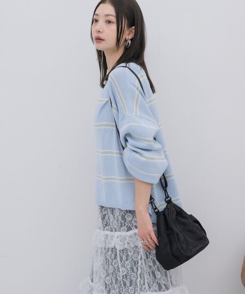 kivi(キヴィ)の「ドロストミニキンチャク(ショルダーバッグ・レディース・ブラック/シルバー・ONE SIZE)」の4枚目の写真