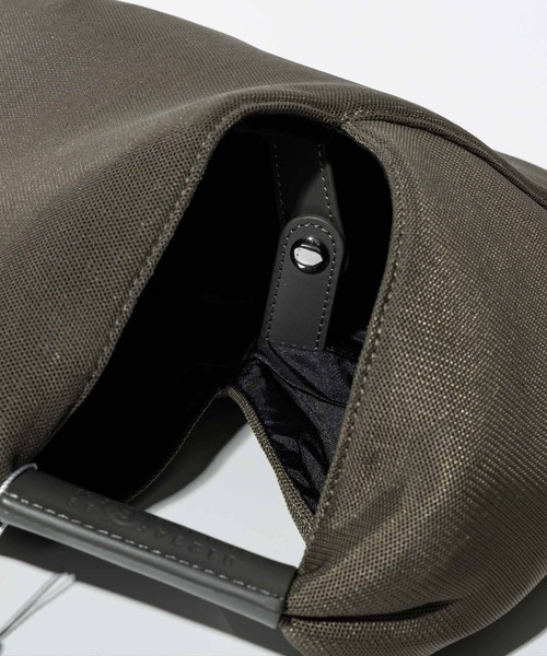 MM6 Maison Margiela(エムエムシックス メゾン マルジェラ)の「MM6 Maison Margiela(エムエムシックス メゾン マルジェラ)Kids & Junior ブランドロゴハンドバッグ(ハンドバッグ・キッズ・ライトグリーン/グレー・ONE SIZE)」の15枚目の写真