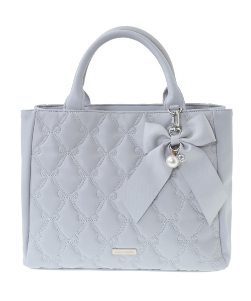 Maison de FLEUR（メゾンドフルール）の「リボンキルティング2Wayバッグ（ショルダーバッグ・レディース・ブルーグレー/アイボリー・FREE）」の3枚目の写真
