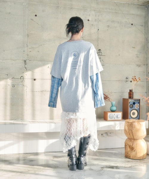 ANDGEEBEE（アンジービー）の「UNISEX シャツレイヤードロンT（Tシャツ/カットソー・レディース・ブラック/グレー・FREE）」の14枚目の写真