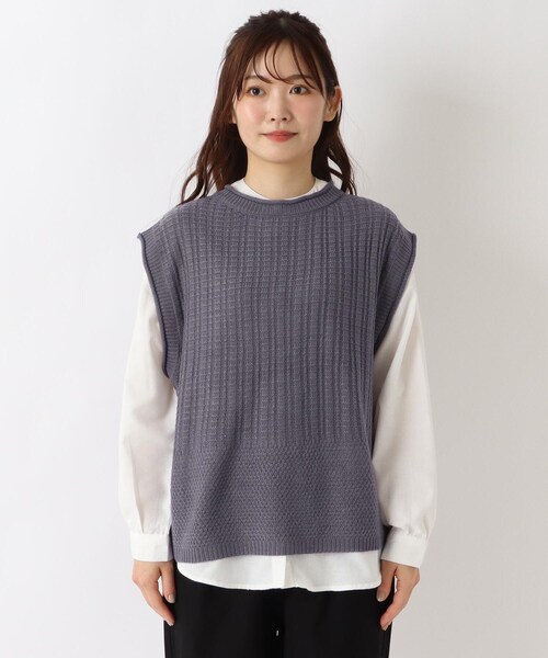 one'sterrace(ワンズテラス)の「柄編み ニットベストブラウスアンサンブル(ベスト・レディース・ベージュ系その他7/グレー系その他7/ブルー系その他7・02)」の19枚目の写真