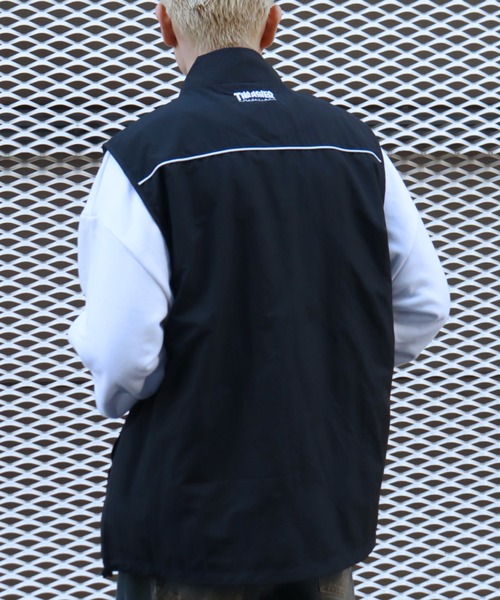 THRASHER（スラッシャー）の「【THRASHER/スラッシャー】リラックスフィット 刺繍ロゴ ナイロンベスト（ベスト・メンズ・ネイビー/ブラック/ライトグレー/チャコールグレー・M/L/XL）」の12枚目の写真