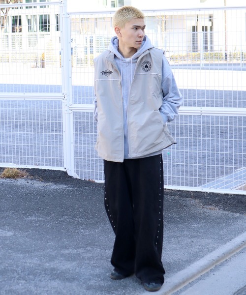 THRASHER（スラッシャー）の「【THRASHER/スラッシャー】リラックスフィット 刺繍ロゴ ナイロンベスト（ベスト・メンズ・ネイビー/ブラック/ライトグレー/チャコールグレー・M/L/XL）」の21枚目の写真