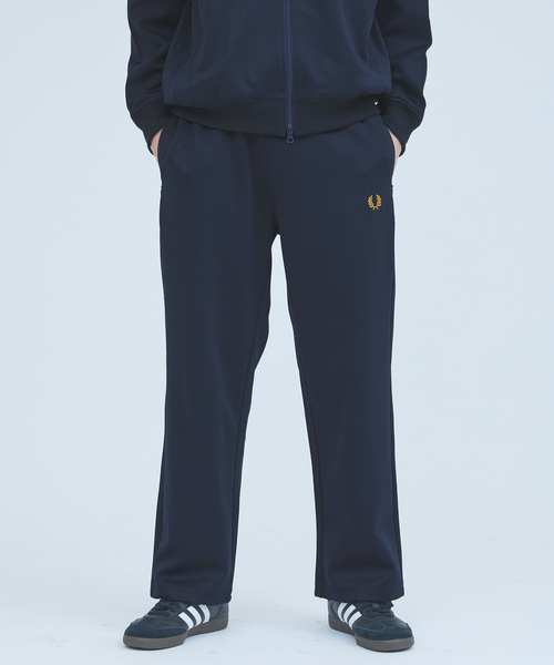 【希少】FRED PERRY フレッドペリー　トラックパンツ　ネイビー　美品 Taped Track Pant／トラックパンツ（その他パンツ）｜FRED PERRY
